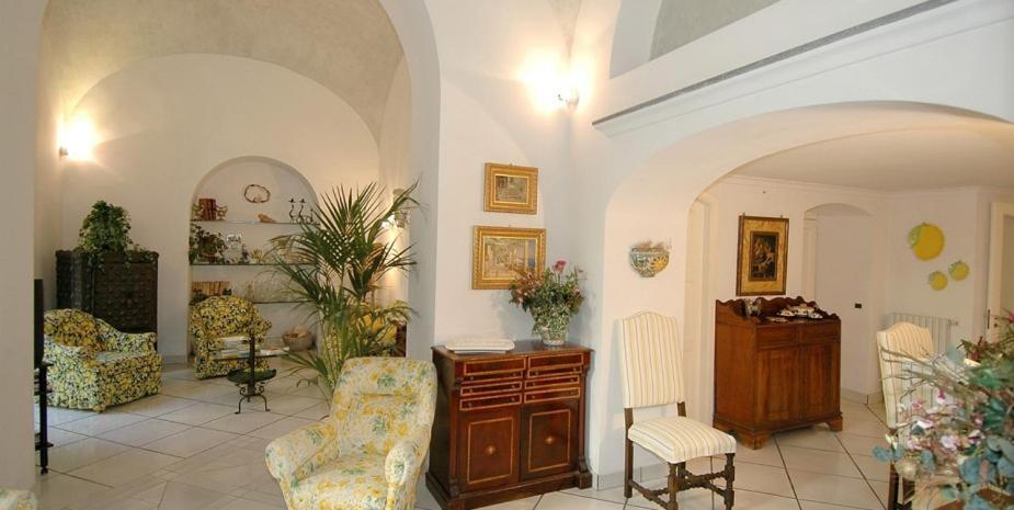 Amalfi Centre Flats Apartment Екстериор снимка